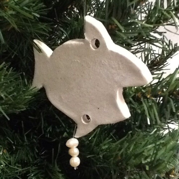 5 MANGO TREE STUDIOS 5 Ceramic Fish Freshwater Pearl Ornaments Decor Accent NEW - Picture 1 of 7